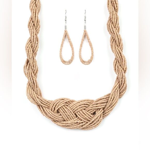 Set!! Tan seed bead knot short necklace - Picture 2 of 3